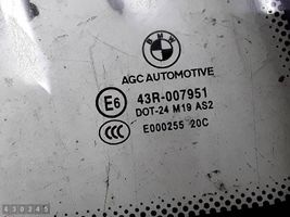 BMW i3 Vetro del finestrino della portiera posteriore E643R007951