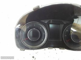 Hyundai i40 Compteur de vitesse tableau de bord 11001784020H