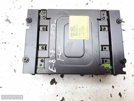 Hyundai i40 Garso stiprintuvas 963703Z101