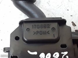 Mazda 3 I Manetka / Przełącznik wycieraczek 17D682