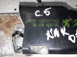 Citroen C5 Siłownik elektryczny podnoszenia klapy tylnej / bagażnika 9661840680