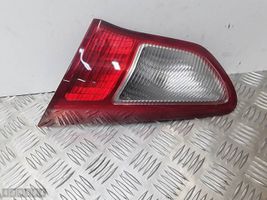 Mitsubishi Lancer VIII Задний фонарь в крышке 13287977