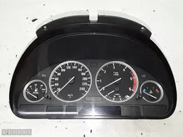 BMW M5 Spidometras (prietaisų skydelis) 87001329