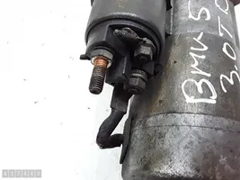 BMW M5 Starter motor 2247391