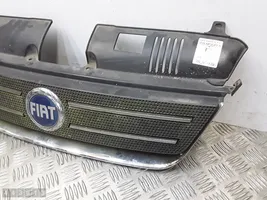 Fiat Idea Atrapa chłodnicy / Grill 735357980