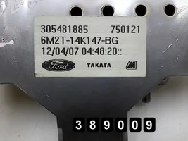 Ford Mondeo MK IV Ohjauspyörän painikkeet/kytkimet 6m2t14k147bg