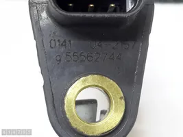 Opel Meriva B Czujnik pozycji wału rozrządu 55562744