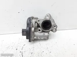 Nissan Juke I F15 EGR-venttiili/lauhdutin 147104647R