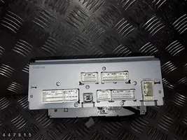 Toyota Hilux (AN10, AN20, AN30) Unidad delantera de radio/CD/DVD/GPS 861400K120H