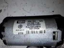 Volkswagen Touareg I Wiper motor 7L0955712A