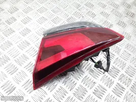 Nissan X-Trail T32 Luci posteriori del portellone del bagagliaio 22623746