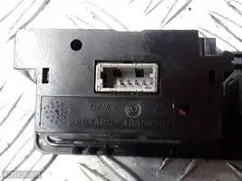Jaguar XF Connettore plug in USB aw9319c166aa