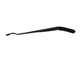 Volkswagen Routan Windshield/front glass wiper blade 05113045AC