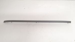 Volkswagen Multivan T5 Rivestimento della portiera posteriore 7H5867450