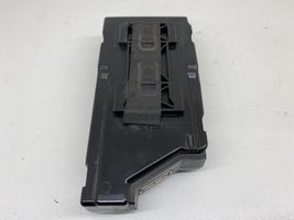 Volkswagen Polo V 6R Console centrale, commande de multimédia l'unité principale 5N0035342E