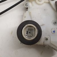 Toyota Yaris Front door lock 