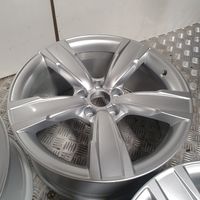 Audi A4 S4 B8 8K R18 alloy rim 8K0601025AE