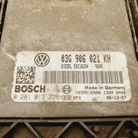 Volkswagen Golf V Centralina/modulo del motore 03G906021KH