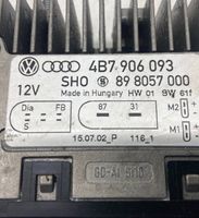 Audi A4 S4 B7 8E 8H Jäähdytyspuhaltimen rele 4B7906093