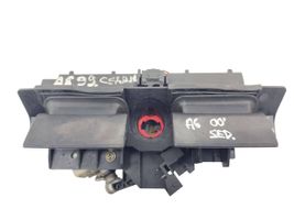 Audi A6 S6 C5 4B Serrure de loquet coffre 4B0827565H