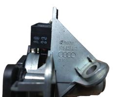 Audi A4 S4 B5 8D Loading door lock 8D5827573