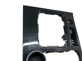 Volkswagen Touareg II Inserti decorativi cornice della consolle centrale 7P2863212AE