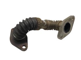 Volkswagen Bora Tuyau de raccordement solide EGR 028131521AD