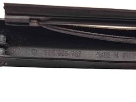 Volkswagen Fox Rear wiper blade arm 5Z0955707