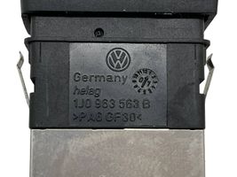 Volkswagen Golf V Seat heating switch 1J0963563B