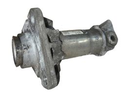 Audi A4 S4 B5 8D Smorzatore/ammortizzatore d’urto per paraurti anteriore 8E0807133B