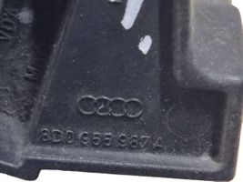 Audi A4 S4 B5 8D Ugello a spruzzo lavavetri per parabrezza 8D0955987A