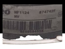 Audi A4 S4 B7 8E 8H Wentylator / Komplet 4F0910501