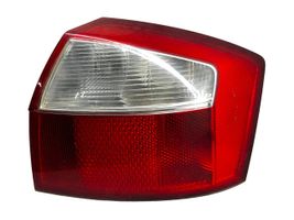 Audi A4 S4 B6 8E 8H Luz trasera/de freno 8E5945218