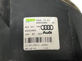 Audi A3 S3 A3 Sportback 8P Światło przeciwmgłowe przednie 8E0941700C