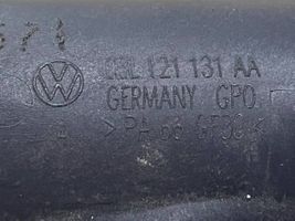 Volkswagen PASSAT B7 Boîtier de thermostat / thermostat 03L121131AA
