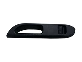 Seat Ibiza II (6k) Ramka przycisków otwierania szyby drzwi przednich 