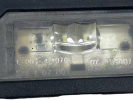 Hyundai i20 (PB PBT) Lampa oświetlenia tylnej tablicy rejestracyjnej 7193293