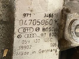 Audi A4 S4 B5 8D Polttoaineen ruiskutuksen suurpainepumppu 059130106C