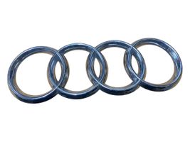 Audi A8 S8 D2 4D Mostrina con logo/emblema della casa automobilistica 4E0853605AA