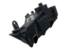 Toyota Avensis T250 Soporte de montaje del parachoques trasero 5256205020