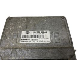 Skoda Fabia Mk1 (6Y) Sterownik / Moduł ECU 03E906033AN