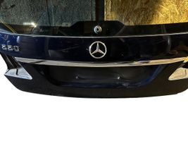 Mercedes-Benz E W212 Aizmugurējais pārsegs (bagāžnieks) 