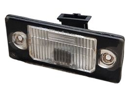 Volkswagen Bora Lampa oświetlenia tylnej tablicy rejestracyjnej 1J5943021