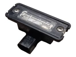 Volkswagen Polo Lampa oświetlenia tylnej tablicy rejestracyjnej 1J6943021