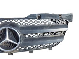 Mercedes-Benz Sprinter W906 Maskownica / Grill / Atrapa górna chłodnicy A9068800385