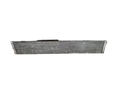 Volkswagen Touareg II Radiateur condenseur de climatisation 7P0317019