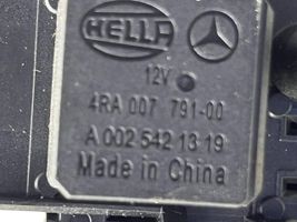 Mercedes-Benz E AMG W212 Module de fusibles 5DK01102311