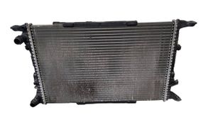 Audi A5 8T 8F Radiateur de refroidissement 8K0121251R