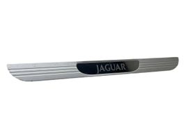 Jaguar XJ X350 Etuoven kynnyksen suojalista XR835413208