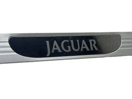 Jaguar XJ X350 Etuoven kynnyksen suojalista XR835413208
